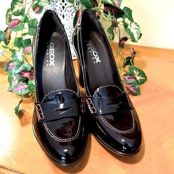 NEW GEOX RESPIRA BROWN/BURGUNDY PATENT LEATHER LOAFER HEELS EU 36 / US 6